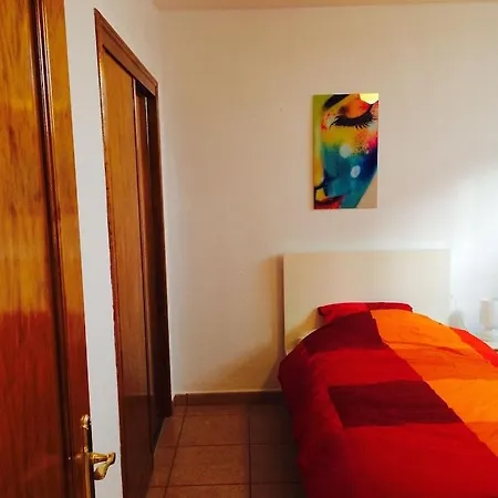 Diamantes One Bed Seaview Cristianos High Speed Wifi * Los Cristianos (Tenerife)