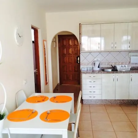 Diamantes One Bed Seaview Cristianos High Speed Wifi *